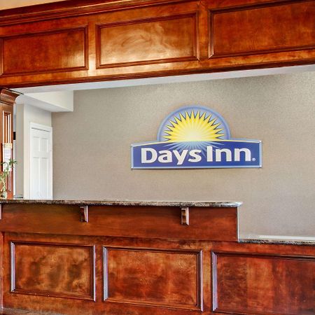 Days Inn & Suites By Wyndham Houston North - Spring Dış mekan fotoğraf